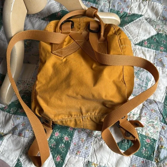 Fjallraven Yellow Kånken Backpack Compact Design - Picture 3 of 9